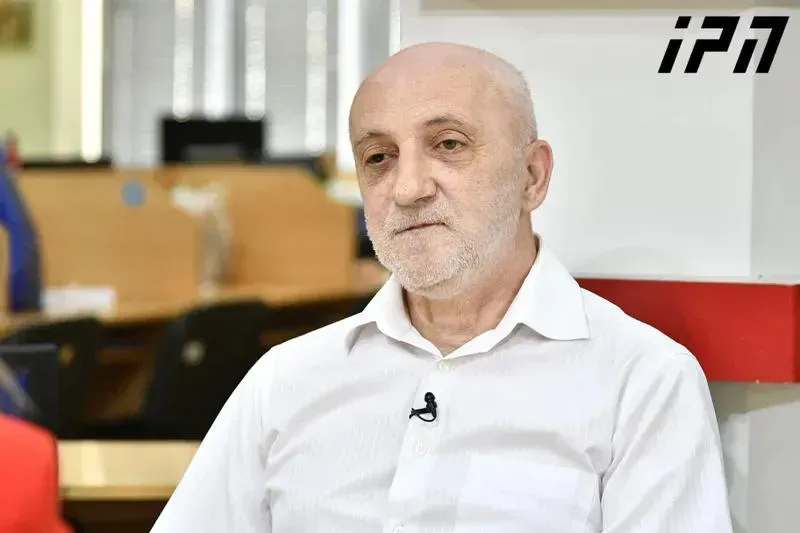 “უნდათ გაბრაზდნენ, უნდათ ცივი წყალი დალიონ” – გია ხუხაშვილი განცხადებას ავრცელებს